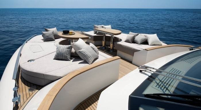 [21m-Yacht-ESMERALDA-OF-LONDON]-8347-87.jpg
