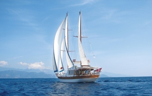 [21m-Yacht-SERENITY-70]-8464-76.jpg