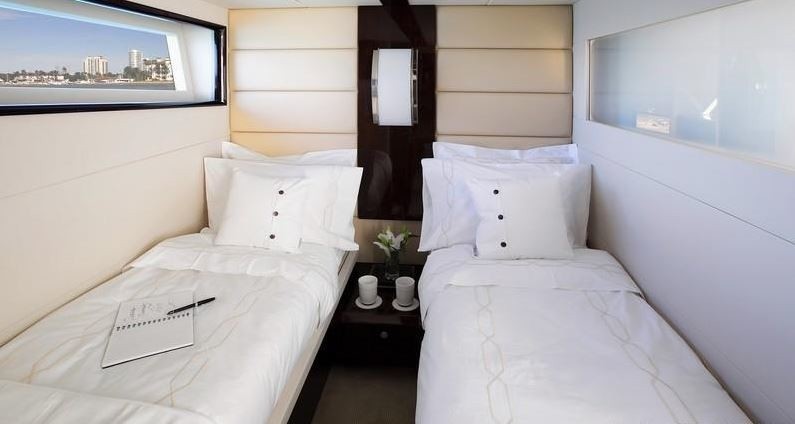 [23m-Yacht-BG]-8695-101.jpg