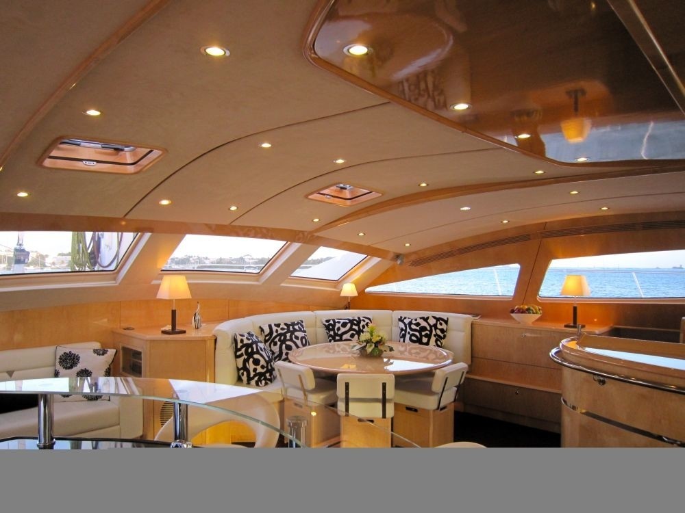 [23m-Yacht-CATTITUDE]-8689-26.jpg