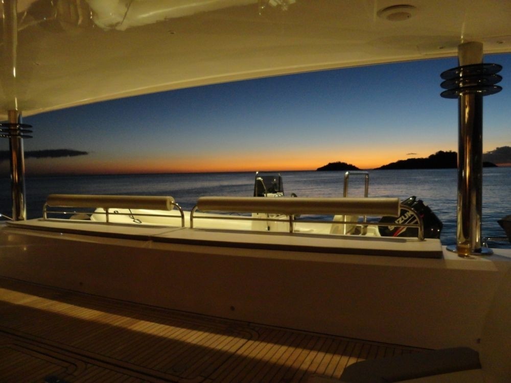 [23m-Yacht-CATTITUDE]-8689-82.jpg