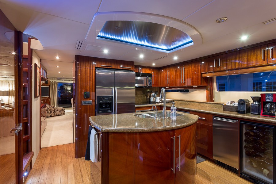 [24m-Yacht-SWEETWATER]-8803-48.jpg