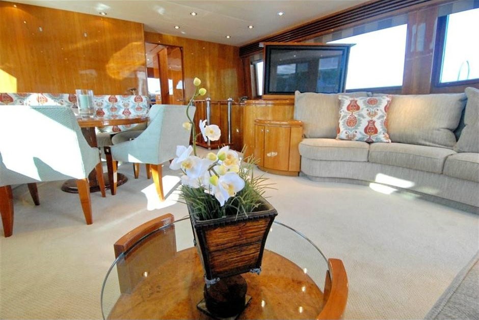 [25m-Yacht-ACQUAVIVA]-8500-46.jpg