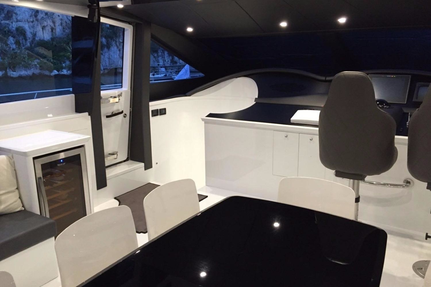 [25m-Yacht-FORZA-8]-8072-108.jpg
