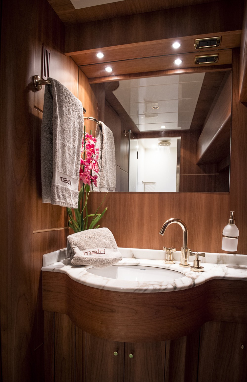 [26m-Yacht-MALO]-8894-206.jpg