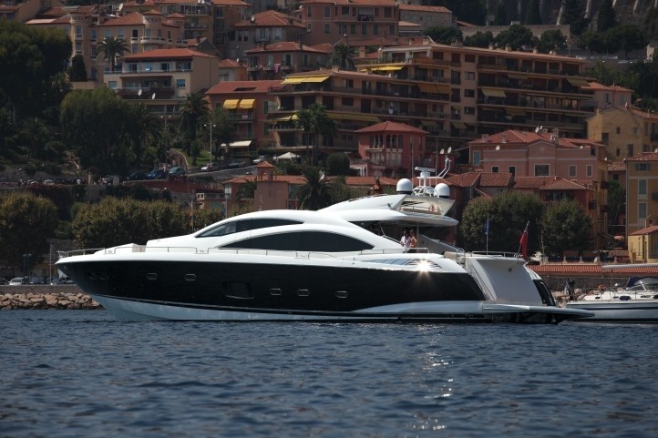 [26m-Yacht-SKYFALL]-8151-104.jpg