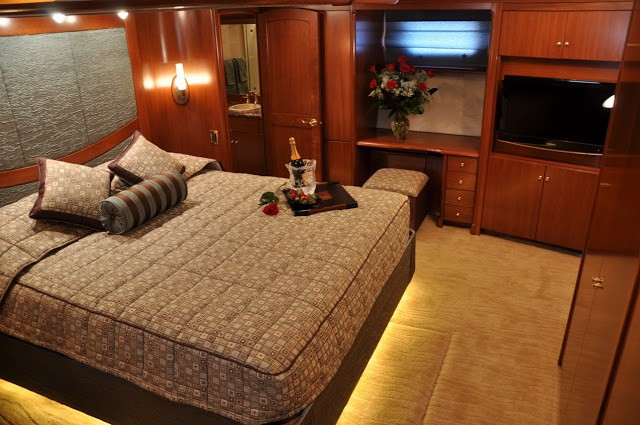 [27m-Yacht-SOLSTICE-I]-8433-107.jpg
