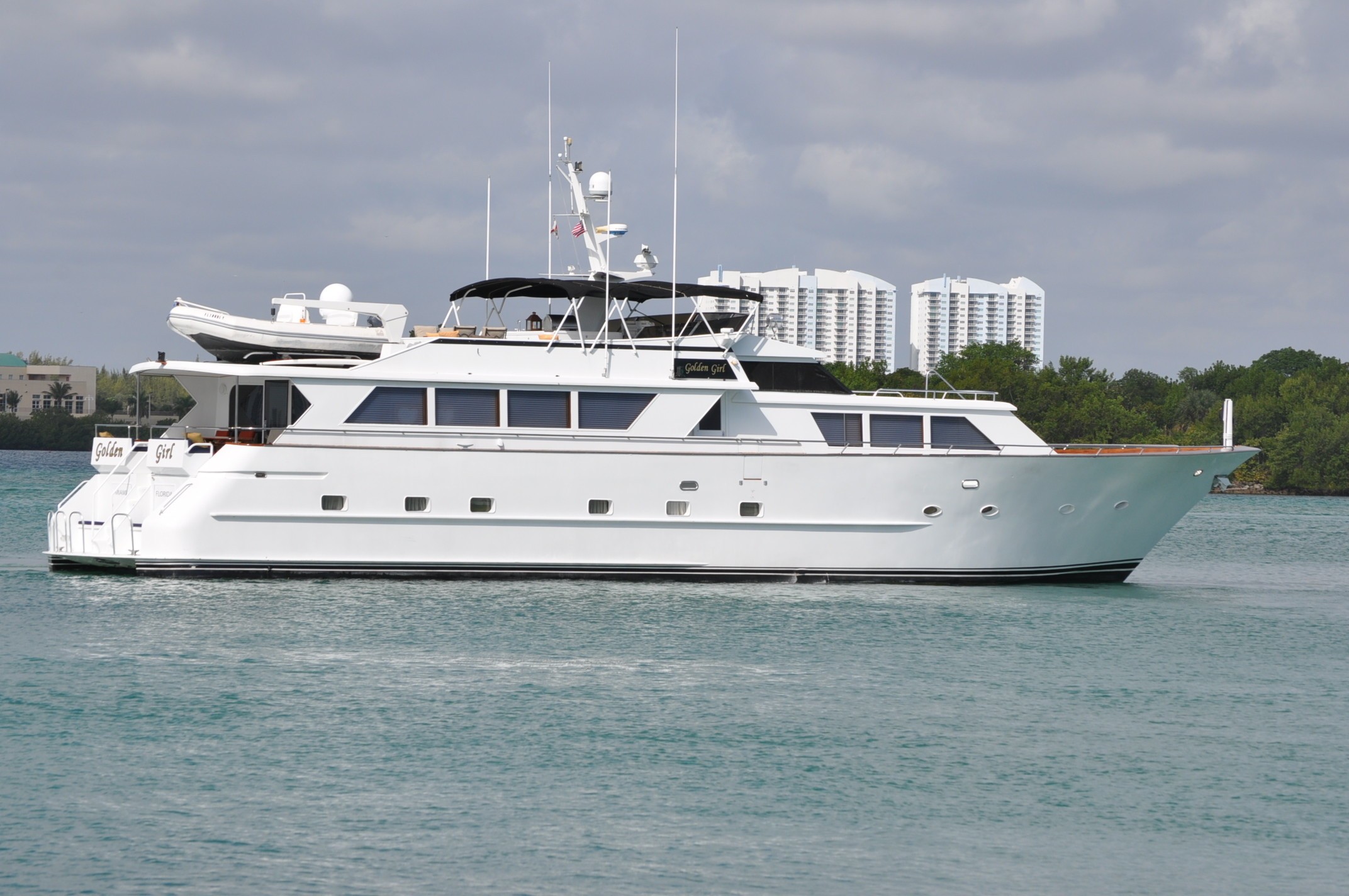 [28m-Yacht-GOLDEN-GIRL]-8802-50.jpg
