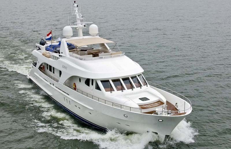 [30m-Yacht-ETOILE-DAZUR]-8123-6.jpg