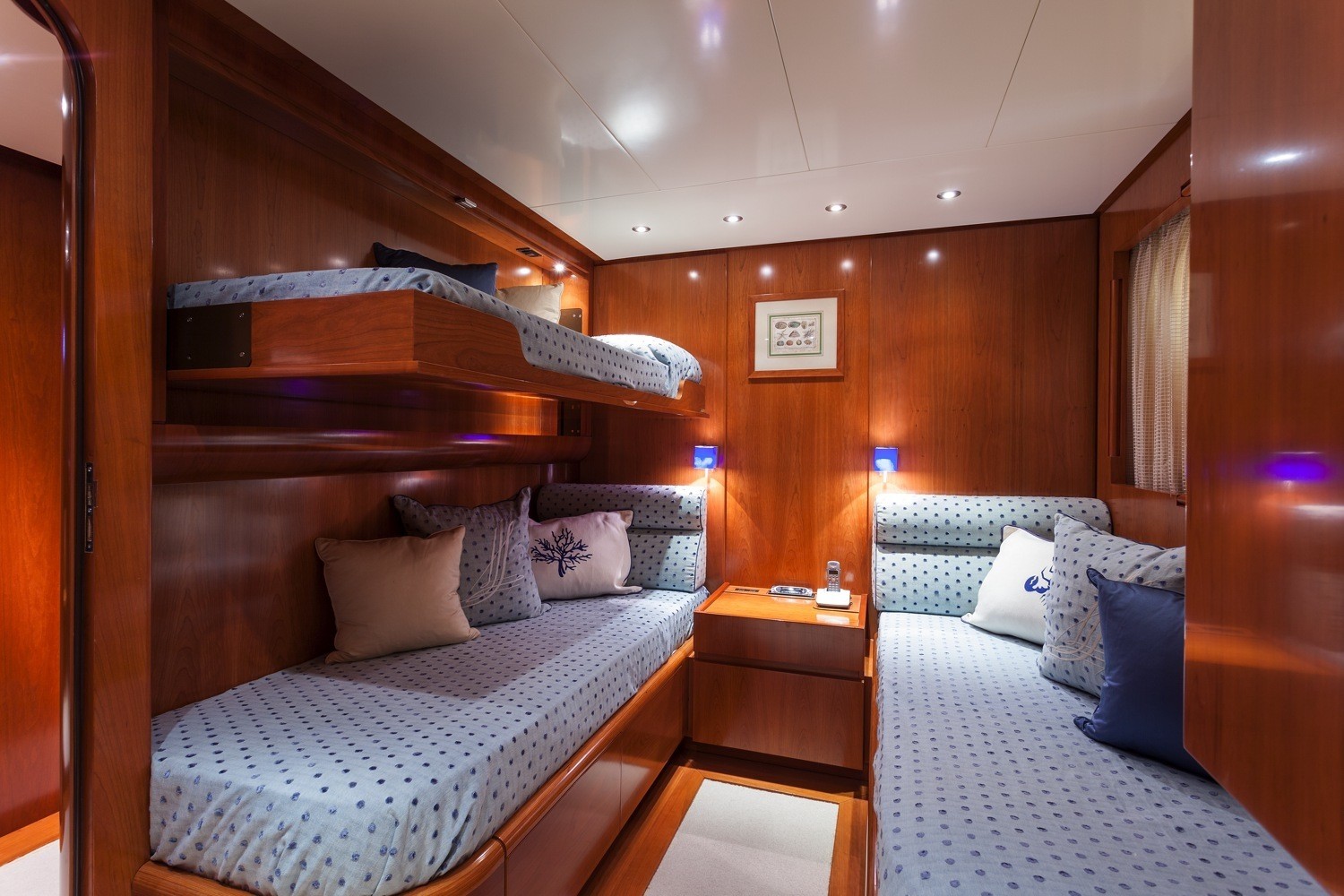 [30m-Yacht-ZAMBEZI]-8399-50.jpg