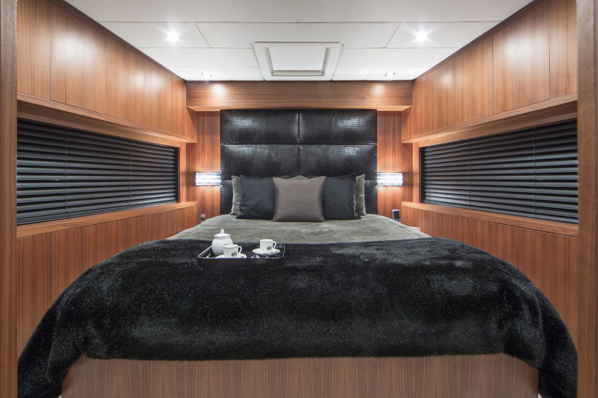 [31m-Yacht-RG512]-8131-113.jpg