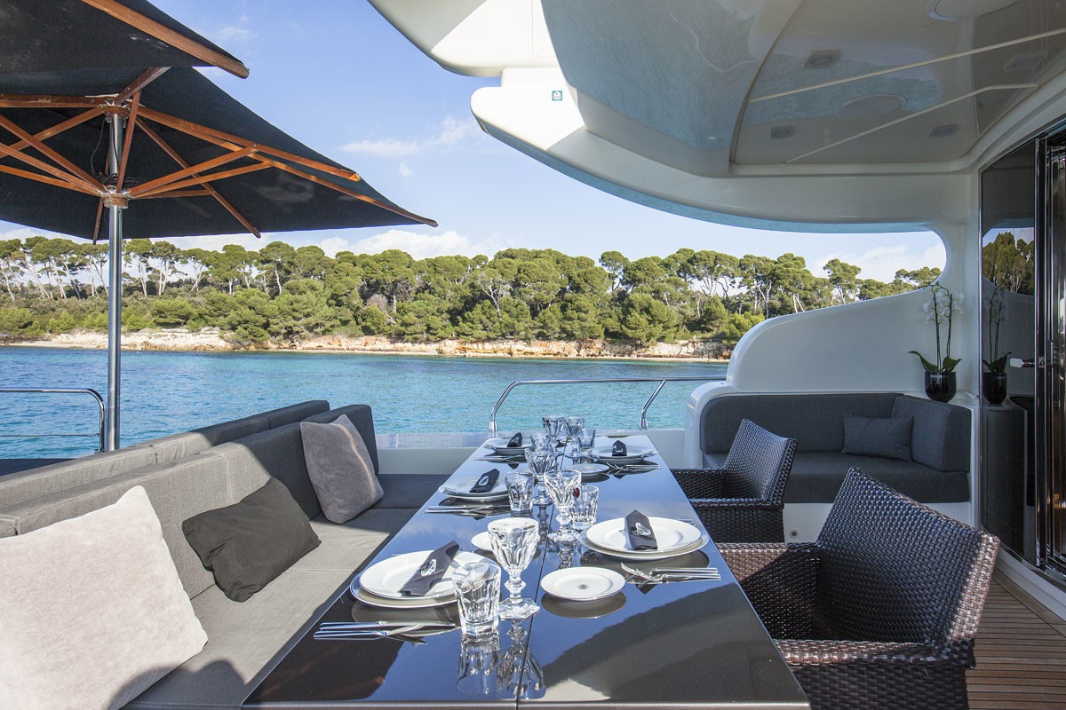 [31m-Yacht-RG512]-8131-82.jpg