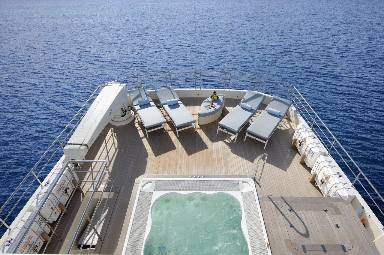 [32m-Yacht-SERENITAS]-8972-82.jpg