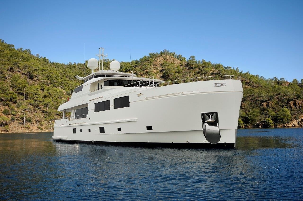 [32m-Yacht-SERENITAS]-8972-94.jpg