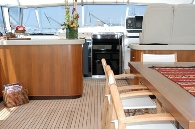 [33m-Yacht-EQUILIBRIUM]-882-123.jpg