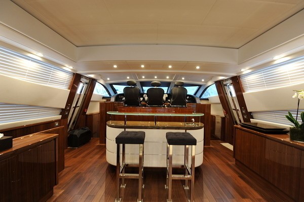 [34m-Yacht-PHOENICIAN]-8126-112.jpg