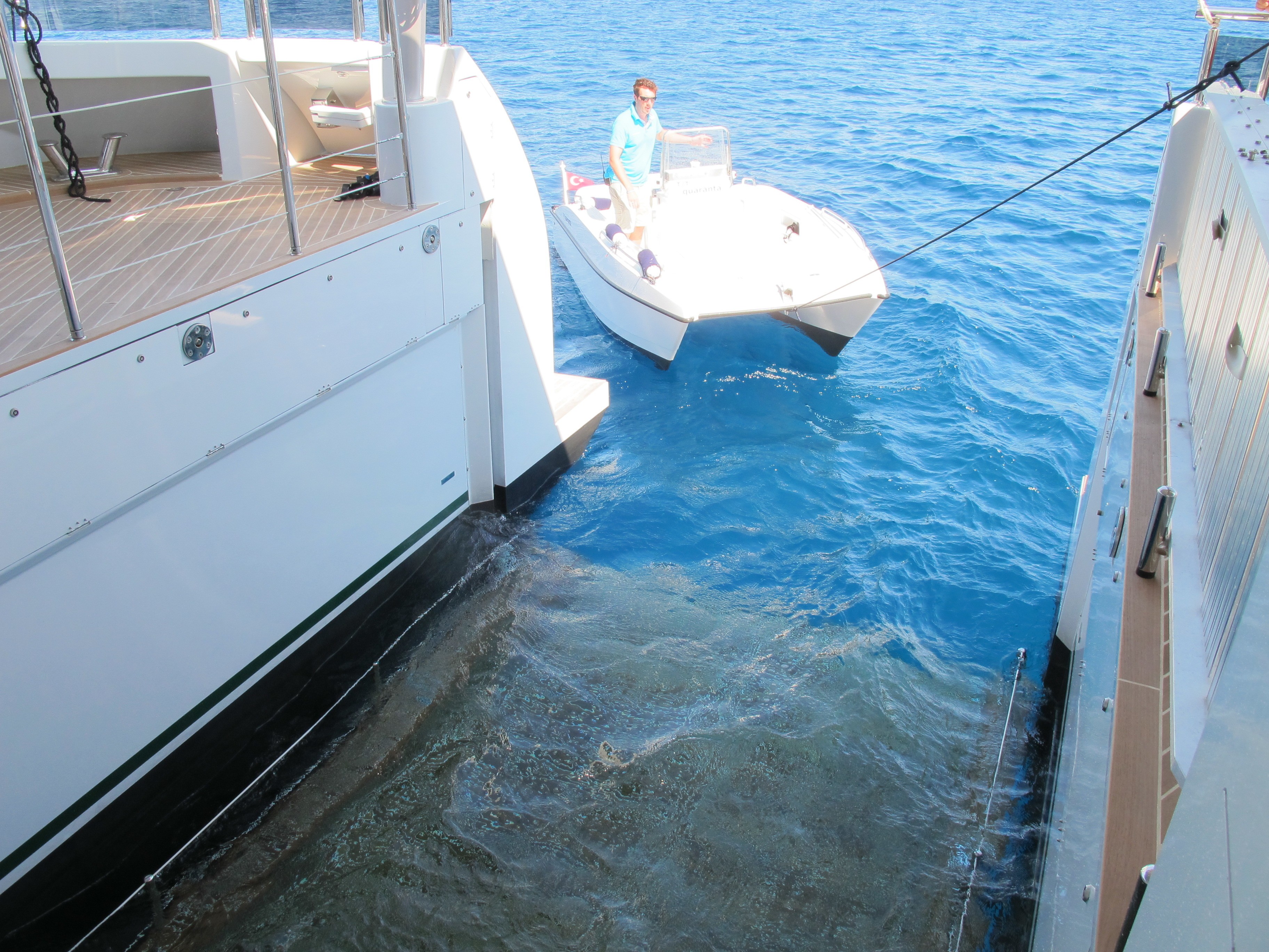 [34m-Yacht-QUARANTA]-8059-167.jpg