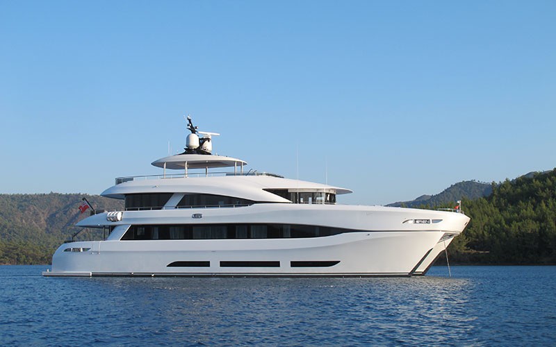[34m-Yacht-QUARANTA]-8059-196.jpg