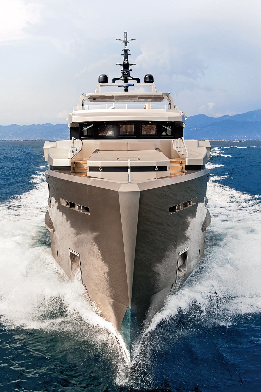 [40m-Yacht-CACOS-V]-8405-47.jpg