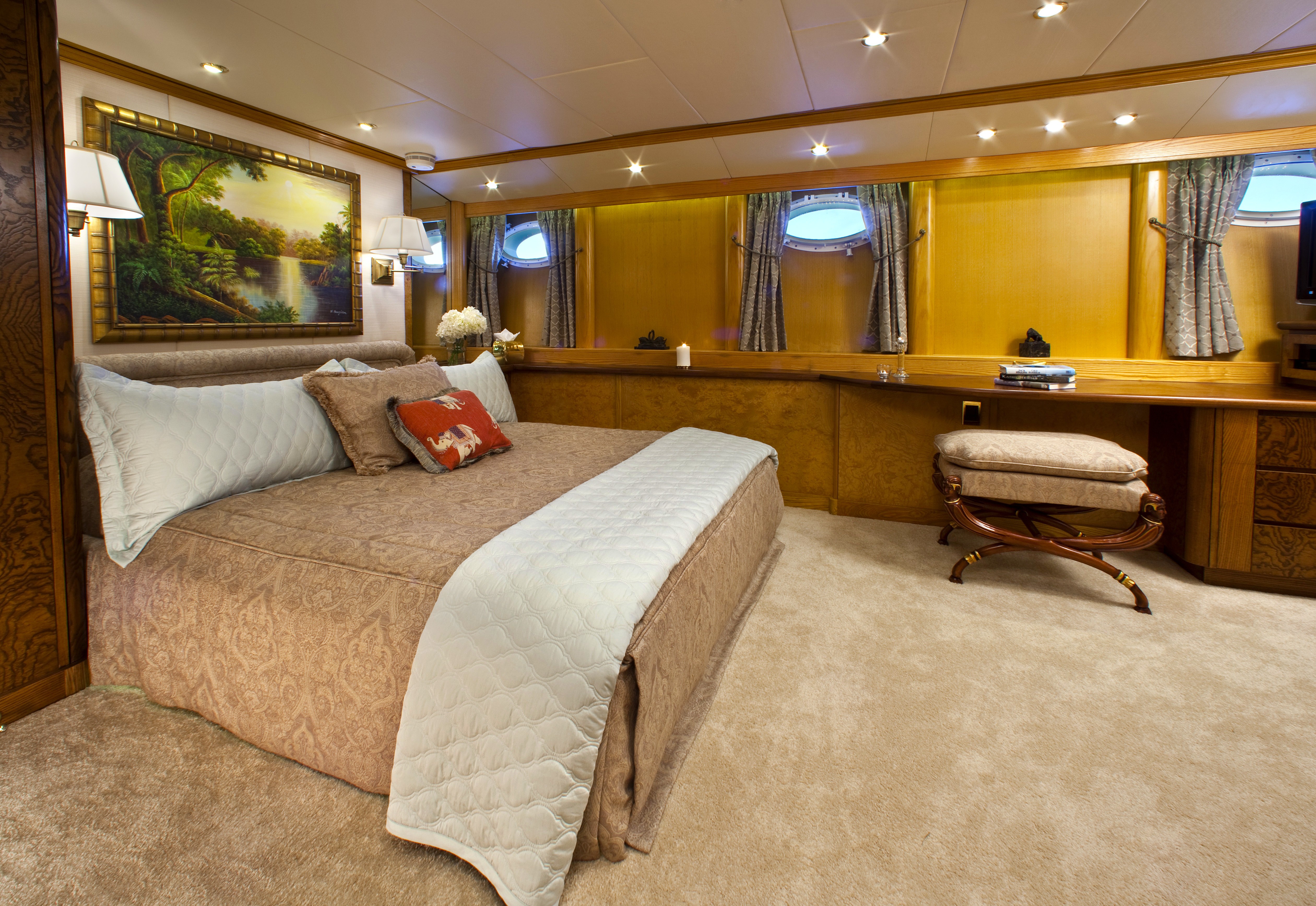 [41m-Yacht-GRAND-ILLUSION]-899-102.jpg