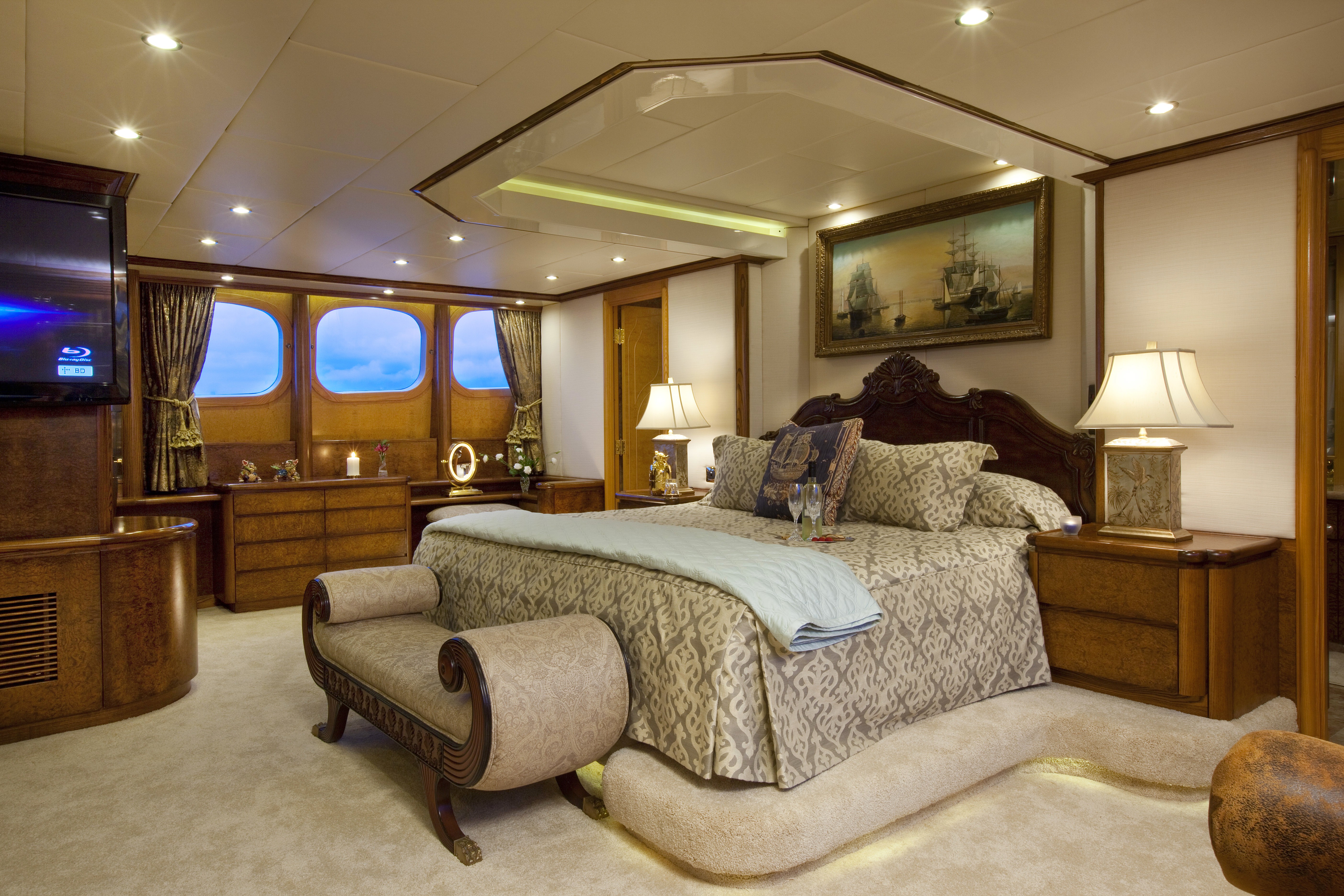 [41m-Yacht-GRAND-ILLUSION]-899-103.jpg