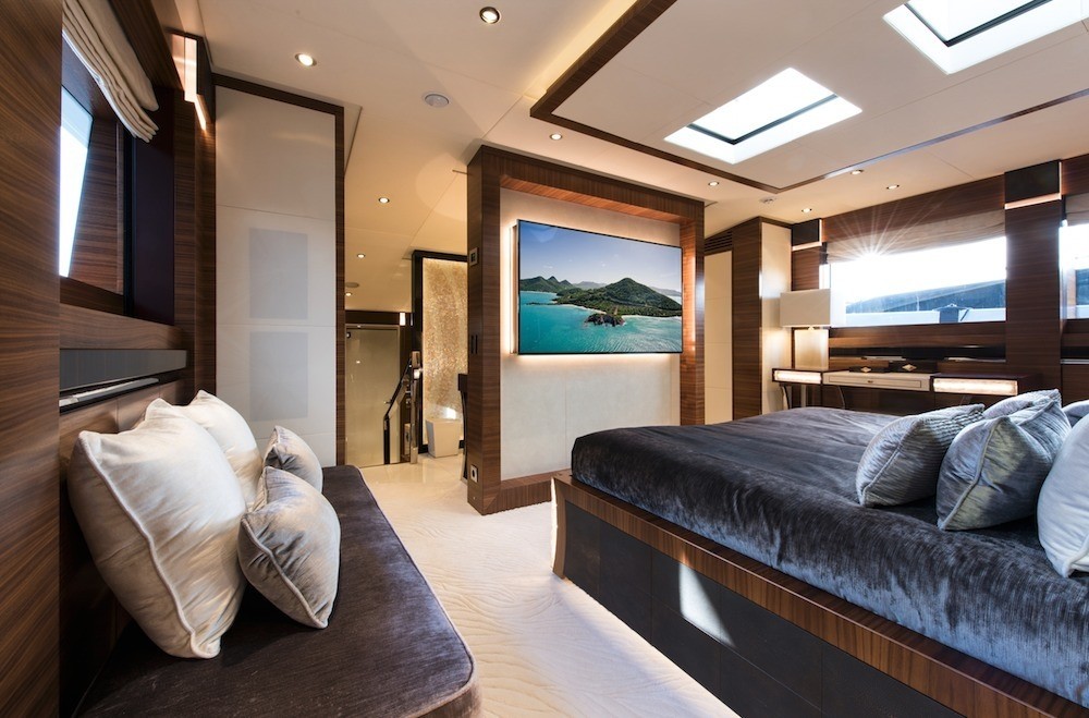 [44m-Yacht-SILVER-WIND]-8534-105.jpg