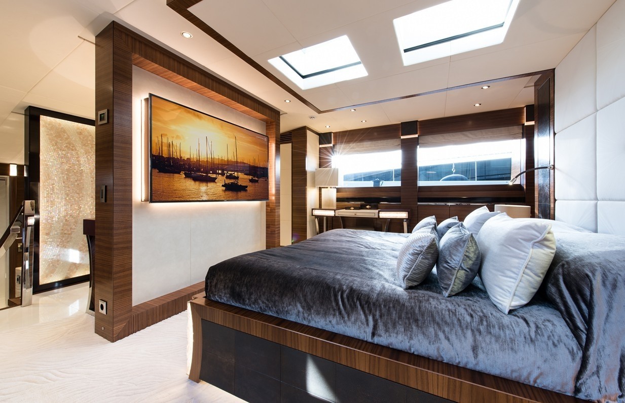 [44m-Yacht-SILVER-WIND]-8534-15.jpg