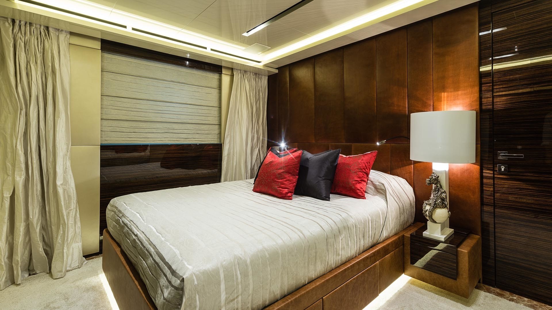 [45m-Yacht-FLYING-DRAGON]-8437-102.jpg