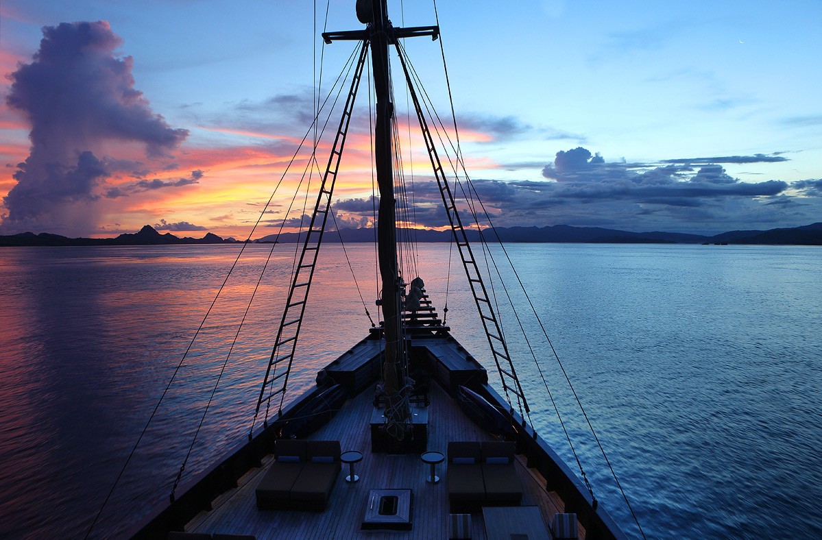[46m-Yacht-ALILA-PURNAMA]-8202-22.jpg