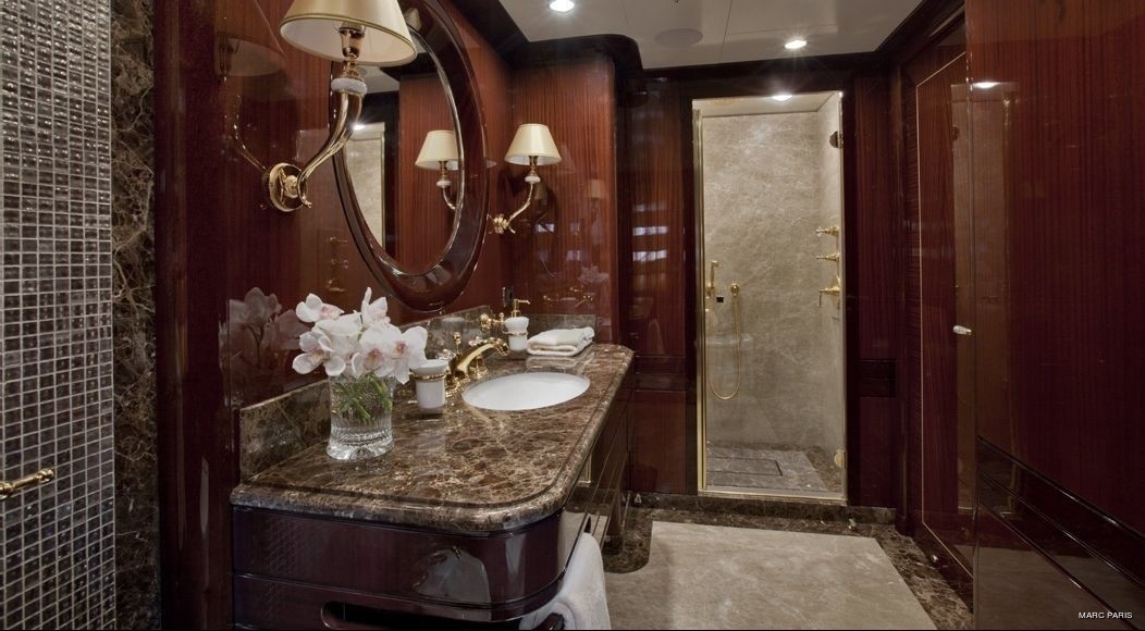 [46m-Yacht-REVE-DOR]-8022-50.jpg