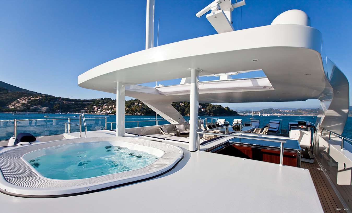 [46m-Yacht-REVE-DOR]-8022-70.jpg