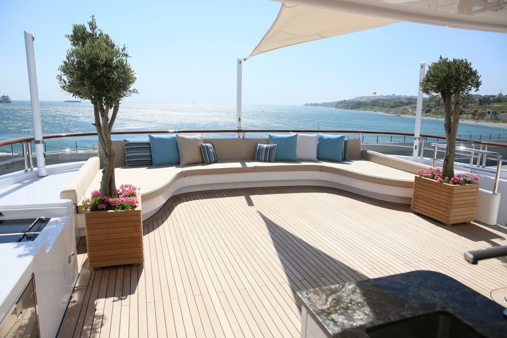 [50m-Yacht-DUSUR]-8627-86.jpg