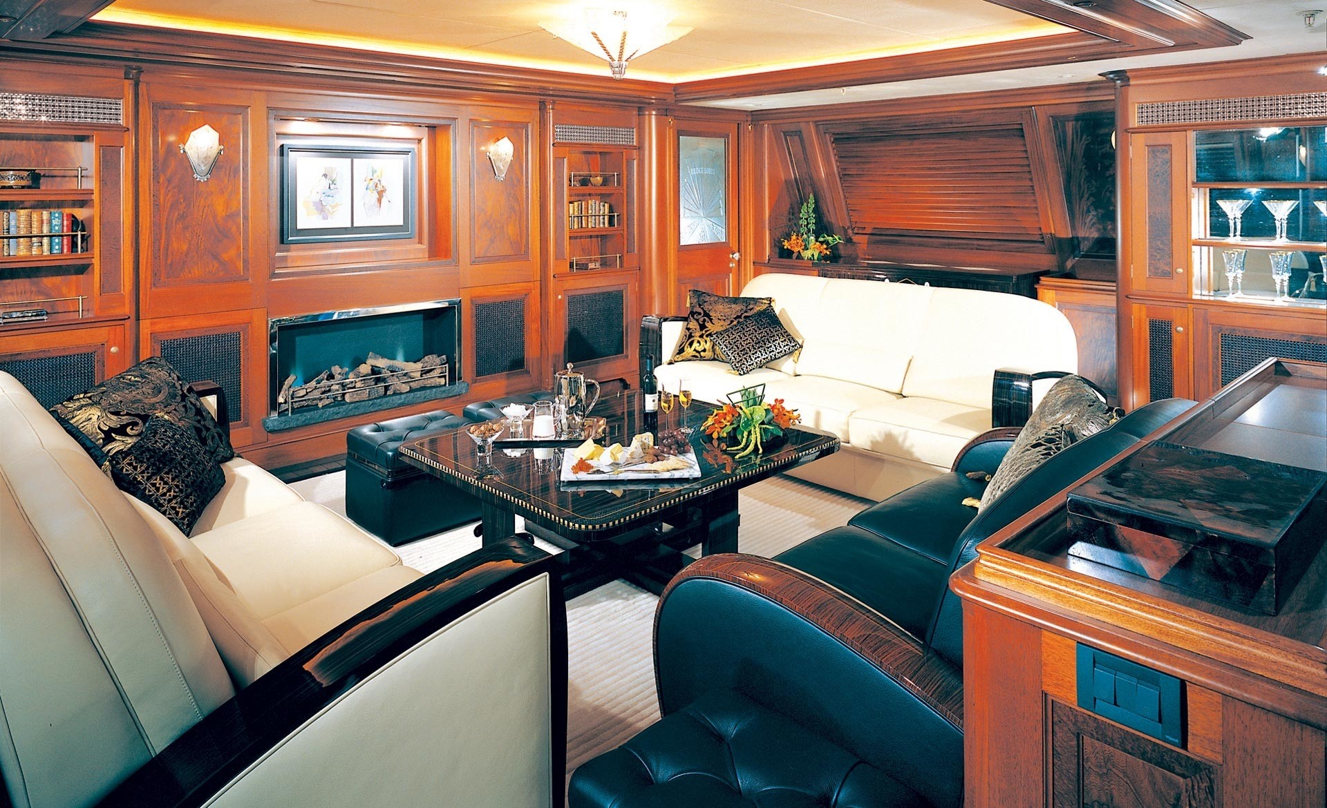 [54m-Yacht-TIARA]-823-32.jpg