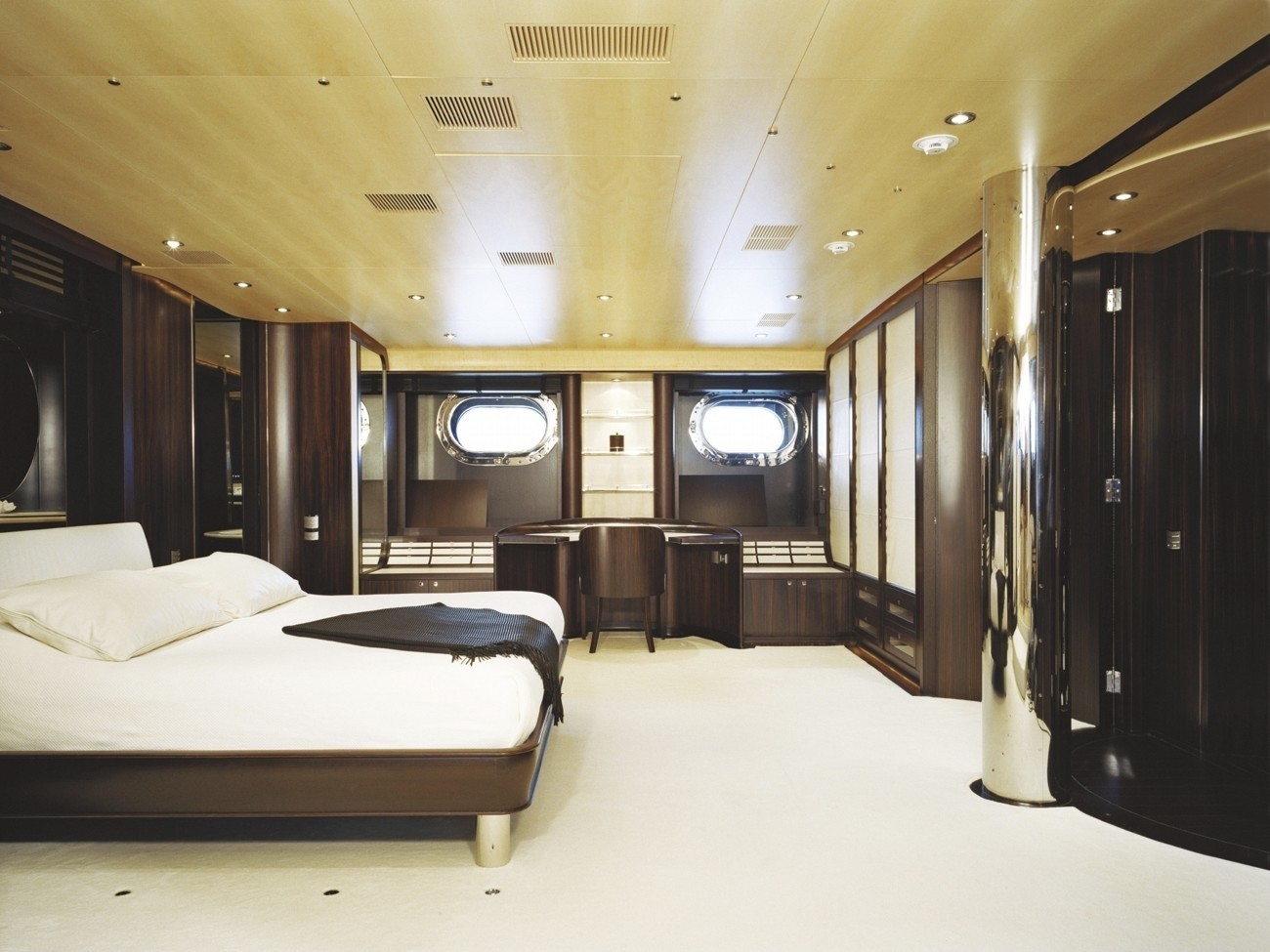 [59m-Yacht-PARSIFAL-III]-827-124.jpg