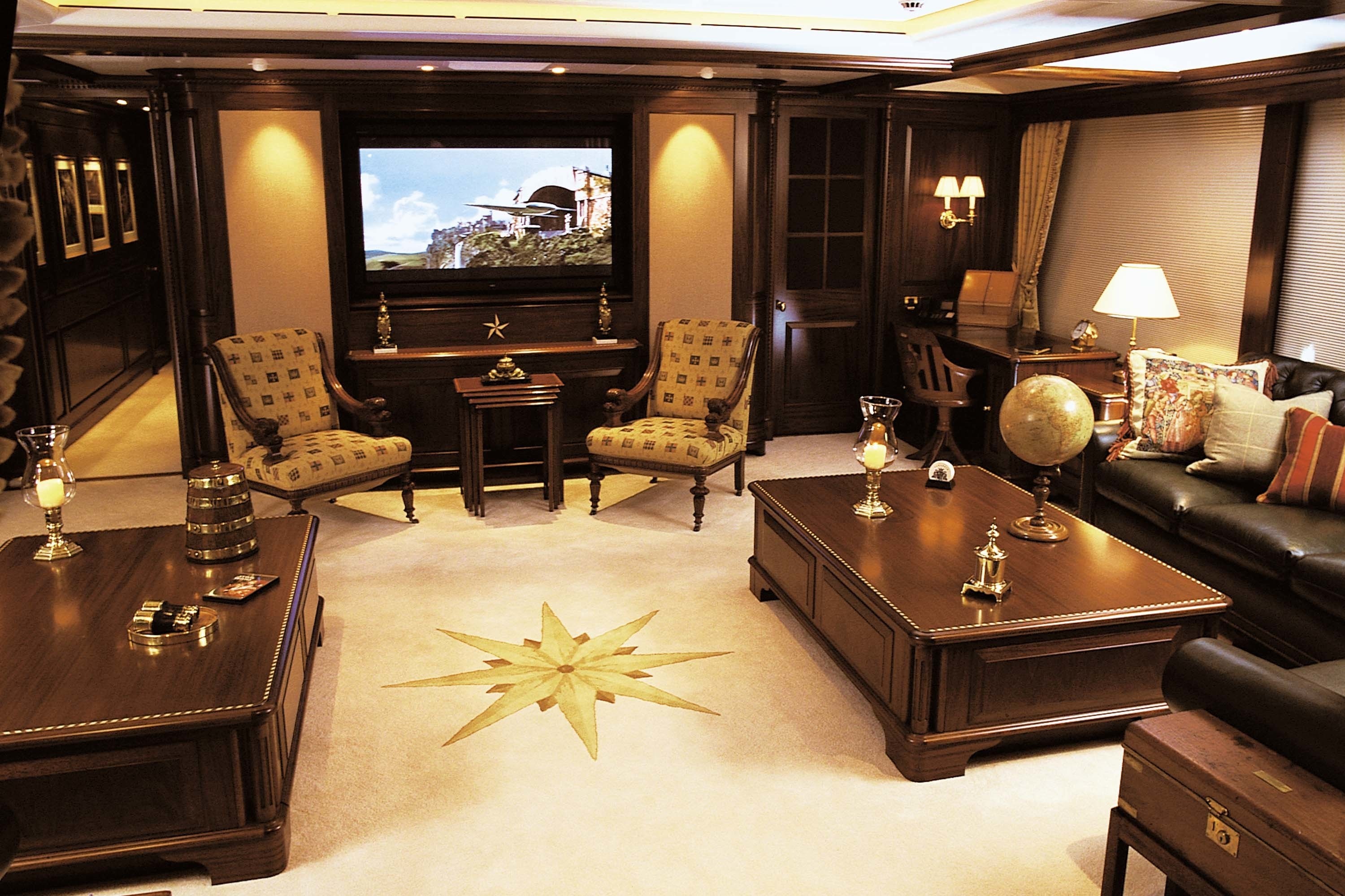 [60m-Yacht-PARAFFIN]-825-102.jpg
