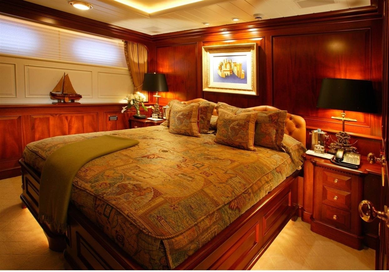 [60m-Yacht-PARAFFIN]-825-157.jpg