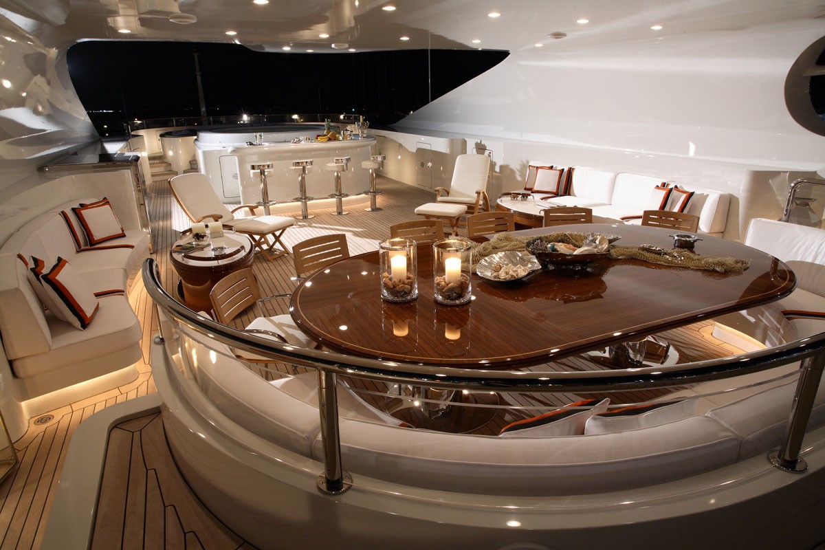 [60m-Yacht-SUNDAY]-8367-63.jpg