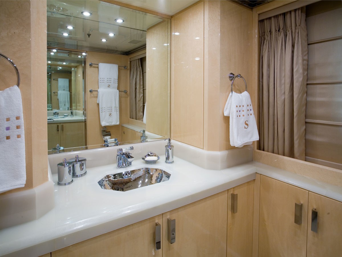 [60m-Yacht-SUNDAY]-8367-83.jpg