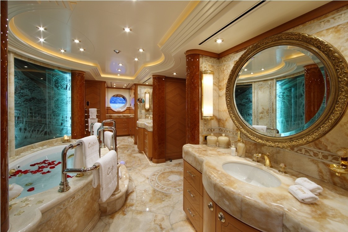 [64m-Yacht-CAPRI]-873-210.jpg