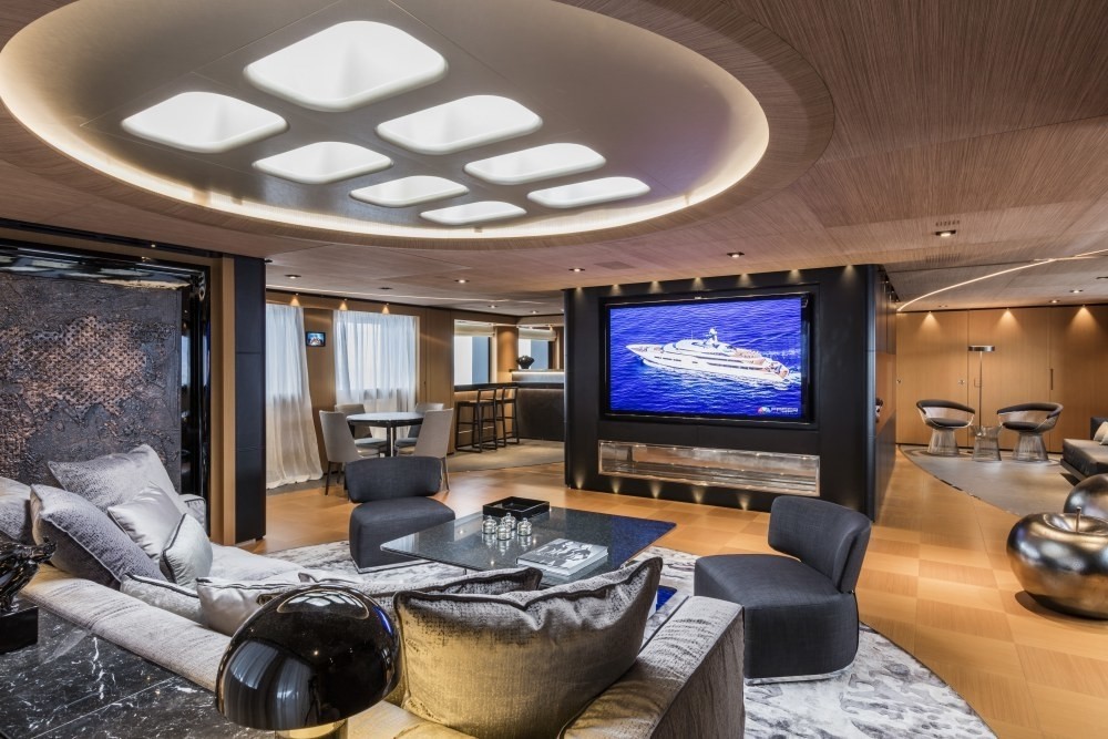 [69m-Yacht-SUERTE]-8203-157.jpg