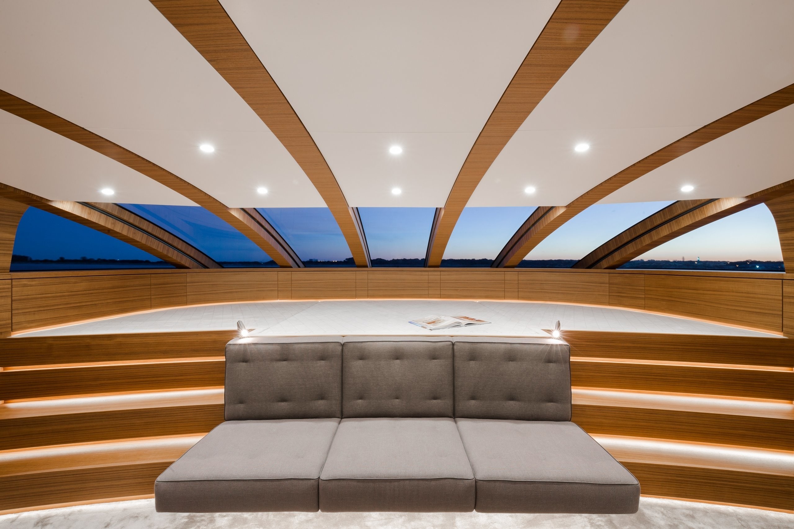 [77m-Yacht-SILVER-FAST]-8164-157.jpg