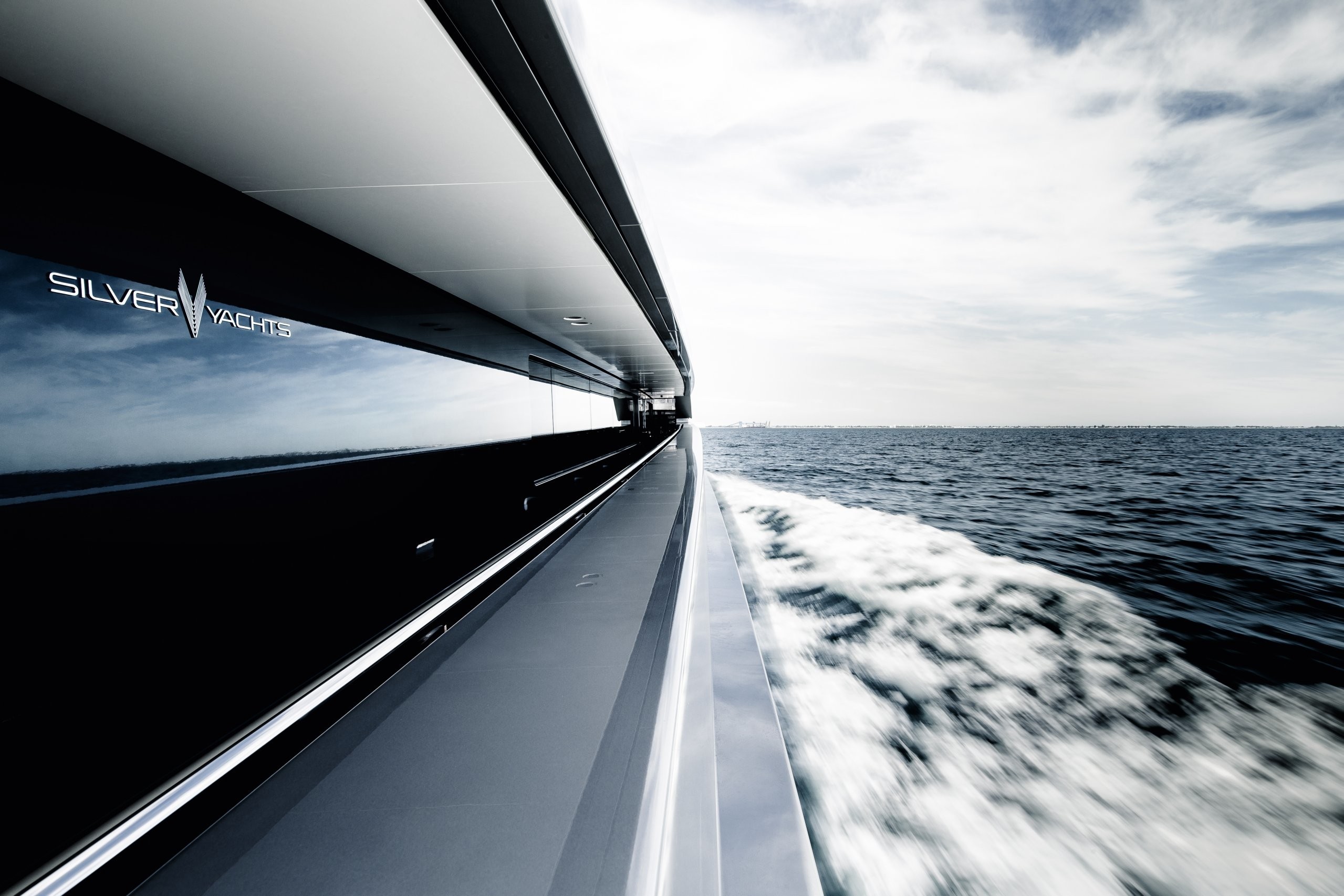 [77m-Yacht-SILVER-FAST]-8164-55.jpg