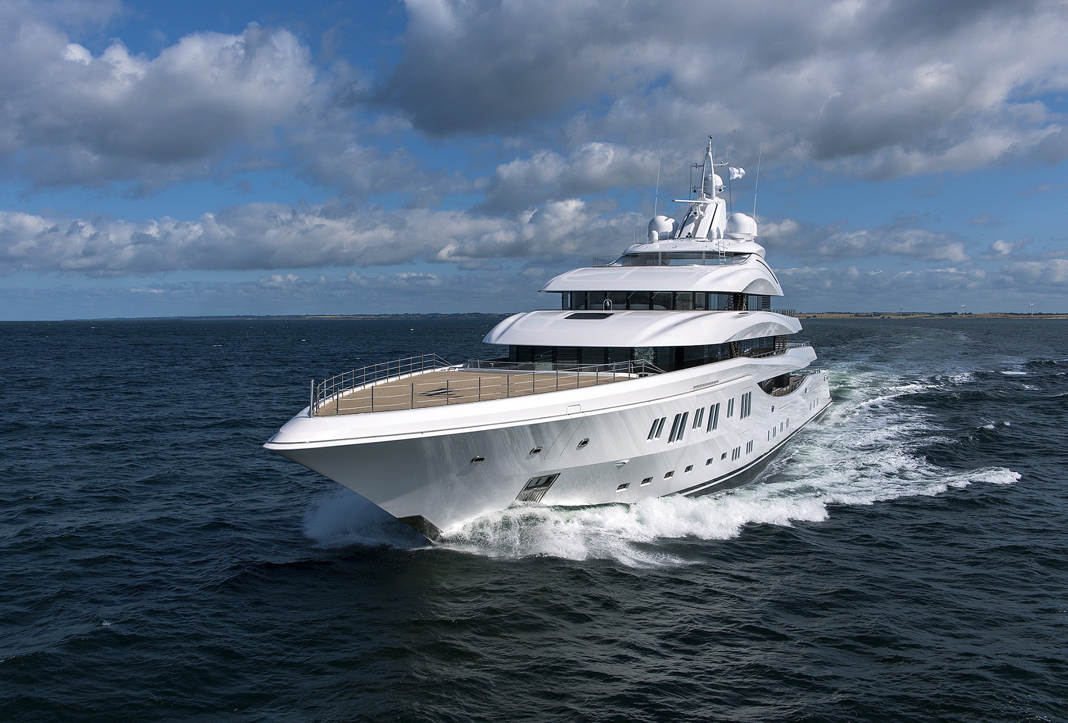 [91m-Yacht-LADY-LARA]-8760-6.jpg