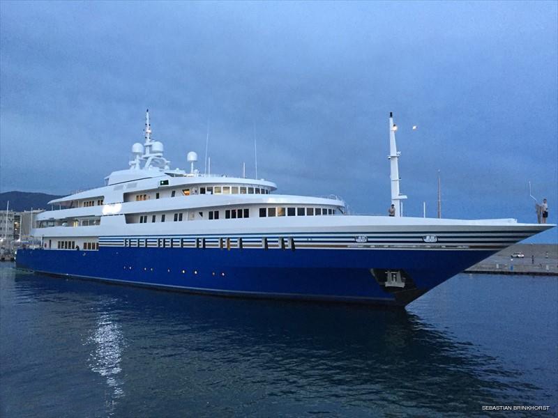 [92m-Yacht-QUEEN-MIRI]-847-152.jpg