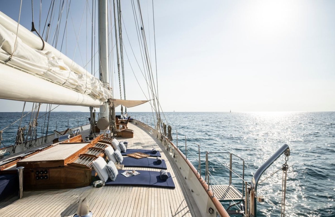 [ALEXA-SAILING-YACHT]-831-3.jpg