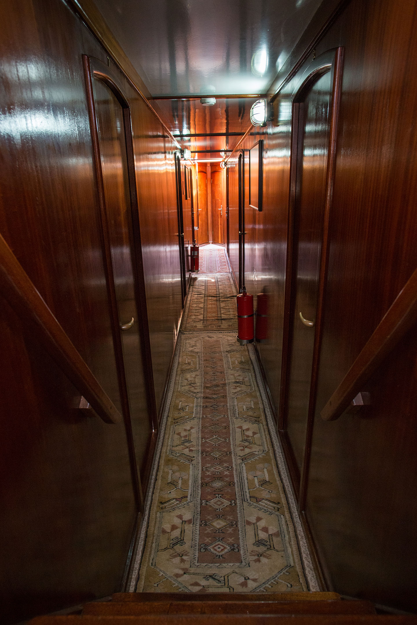 [DREAM-VOYAGER]-8998-9.jpg