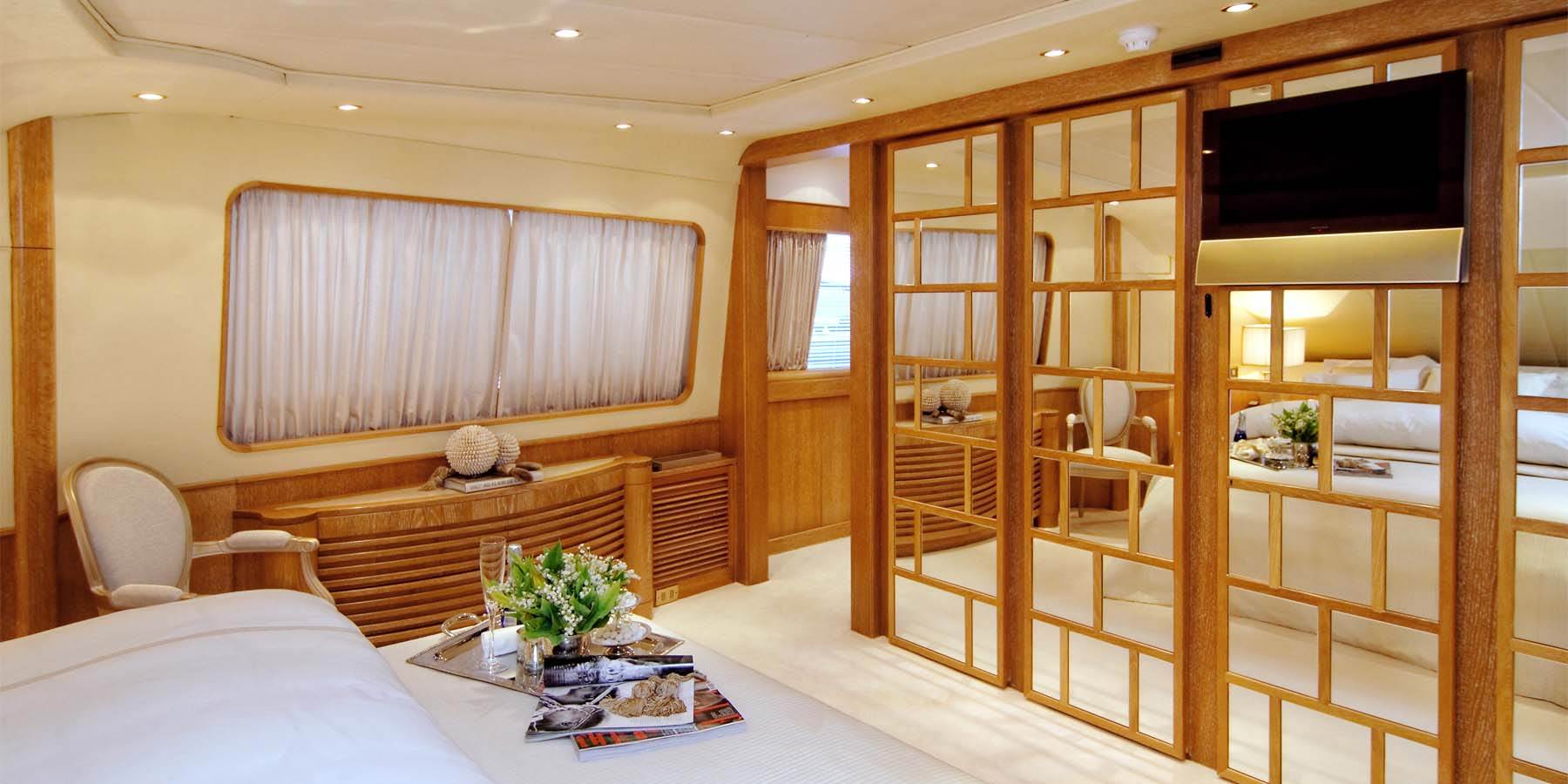 [LUXURY-YACHT-DANGLETERRE-II]-821-59.jpg