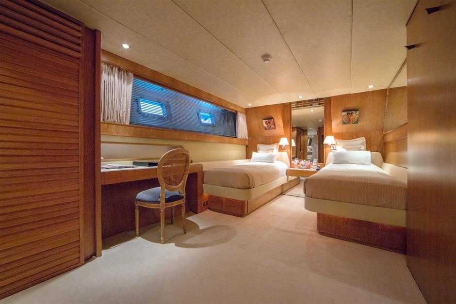 [LUXURY-YACHT-DANGLETERRE-II]-821-66.jpg