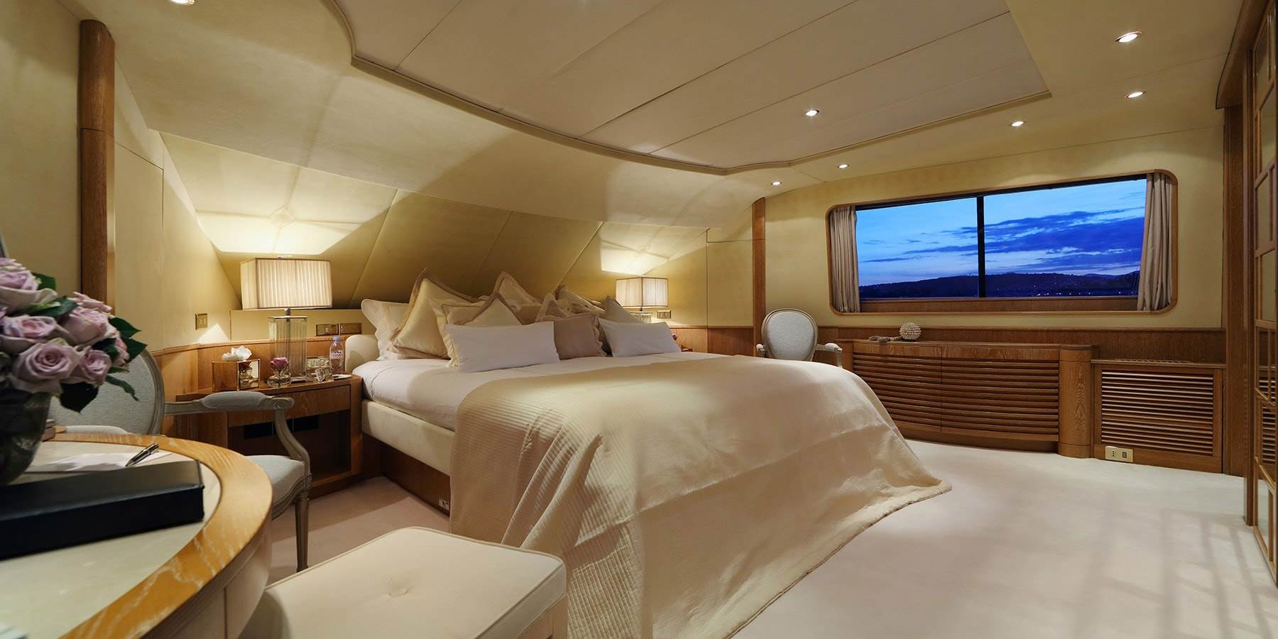[LUXURY-YACHT-DANGLETERRE-II]-821-9.jpg