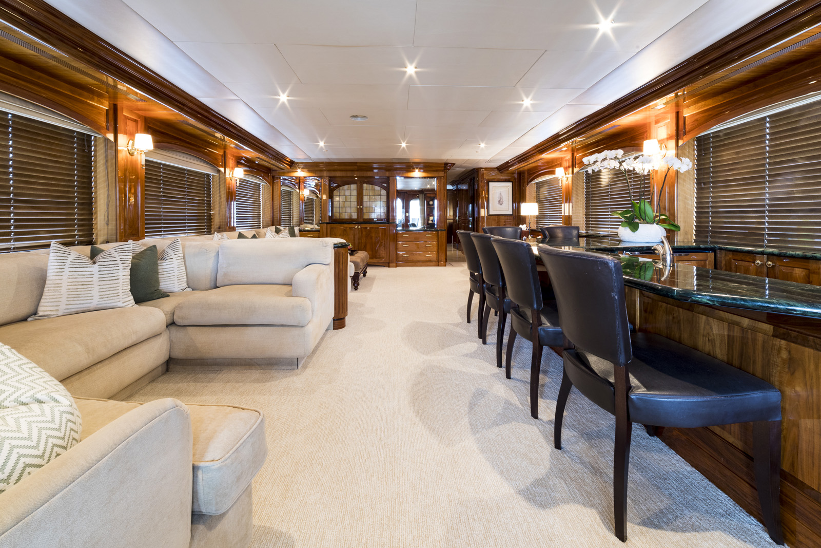 [LUXURY-YACHT-ONE-MORE-TOY]-843-15.jpg